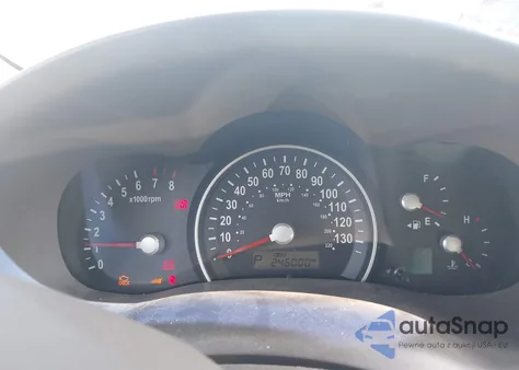 2008 Kia Sedona Lx z USA, uszkodzony, nr VIN KNDMB233686237663